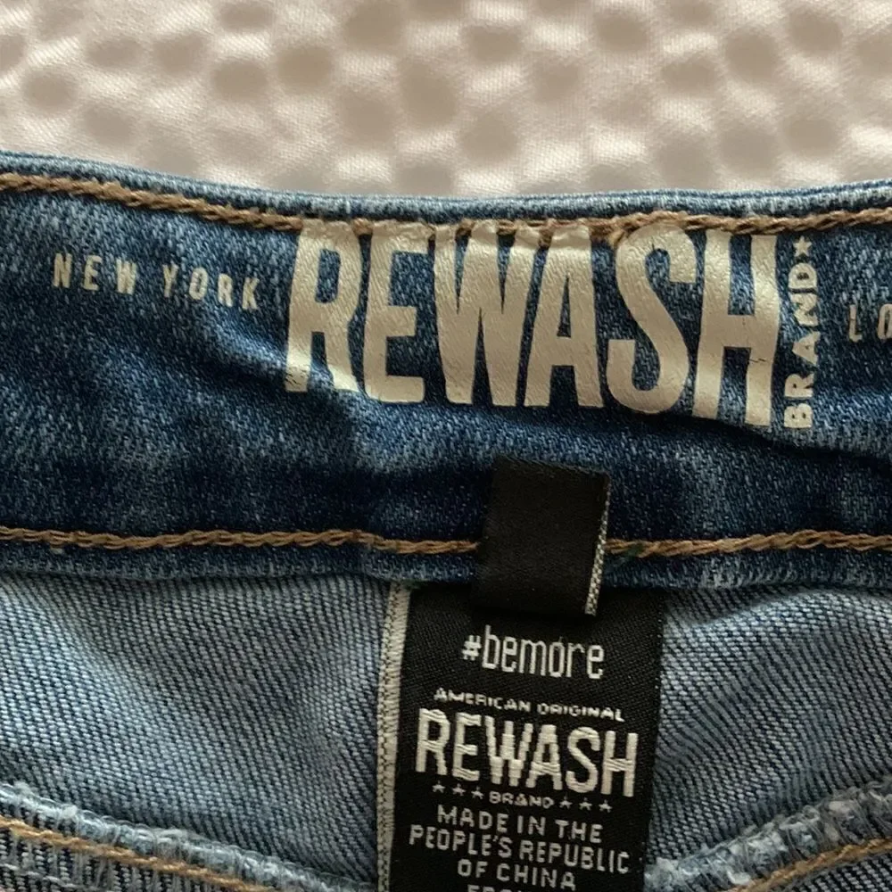 REWASH brand, vintage reunion, mini skirt, great condition, small